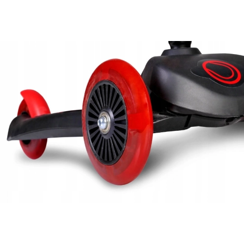 Hulajnoga ze świecącymi kołami