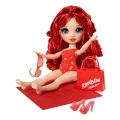 Czerwona Lalka w Stroju Kąpielowym z Akcesoriami