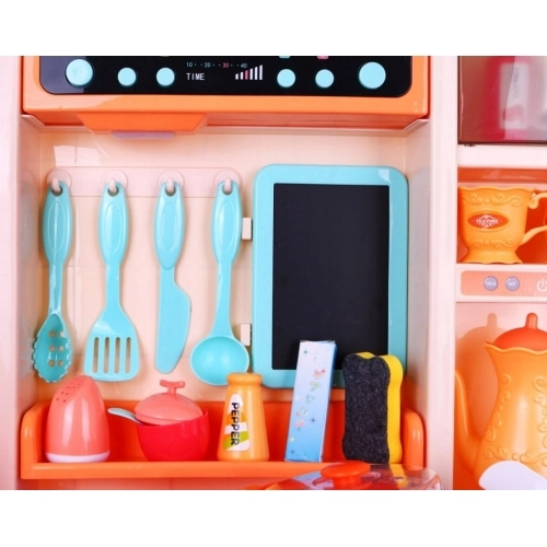 aneks kuchenny z przyborami