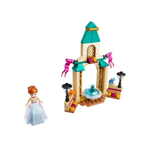 Dziedziniec Zamku Anny 43198