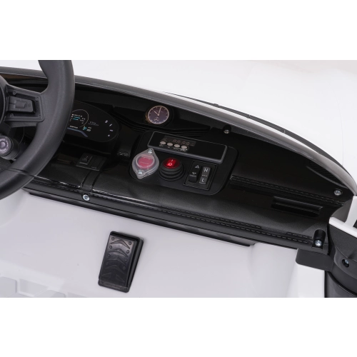 Autko dla dzieci Porsche Taycan Turbo S Biały BDM0988.BIA