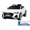 Pojazd Audi na akumulator