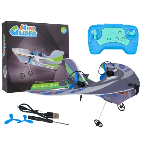 Samolot R/C Myśliwiec