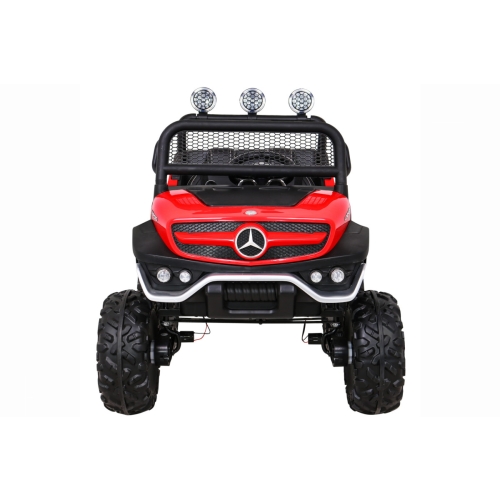 Mercedes Benz Unimog Czerwony