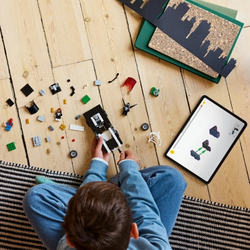 LEGO Super Heroes 76309 Spider-Man kontra muscle car Venoma Marvel Avengers