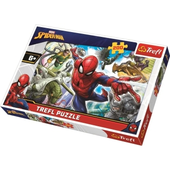 Puzzle 200 Spiderman Urodzony bohate Trefl 13235