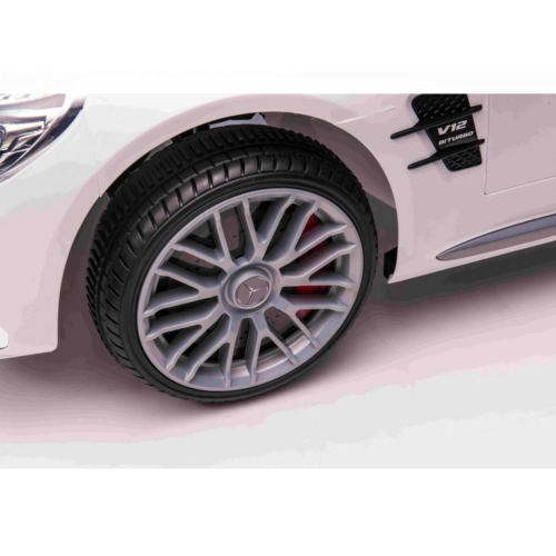 Mercedes na akumulator